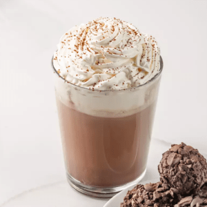 Chocolate caliente con crema